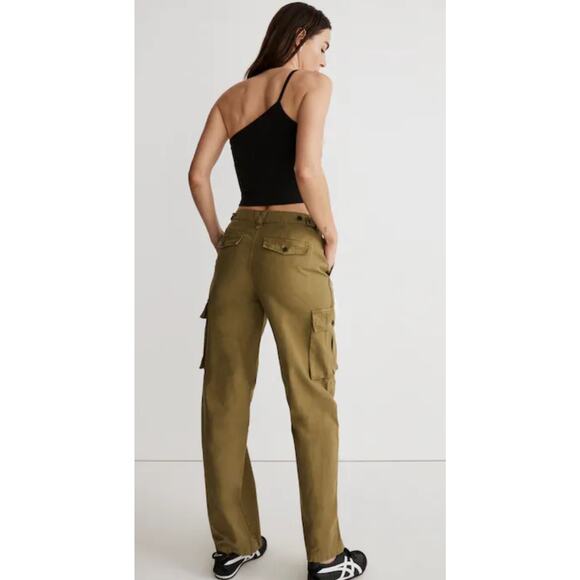 Madewell Garment-Dyed Low-Slung Straight Cargo Pants in Classic Olive Size 27 - Picture 3 of 10